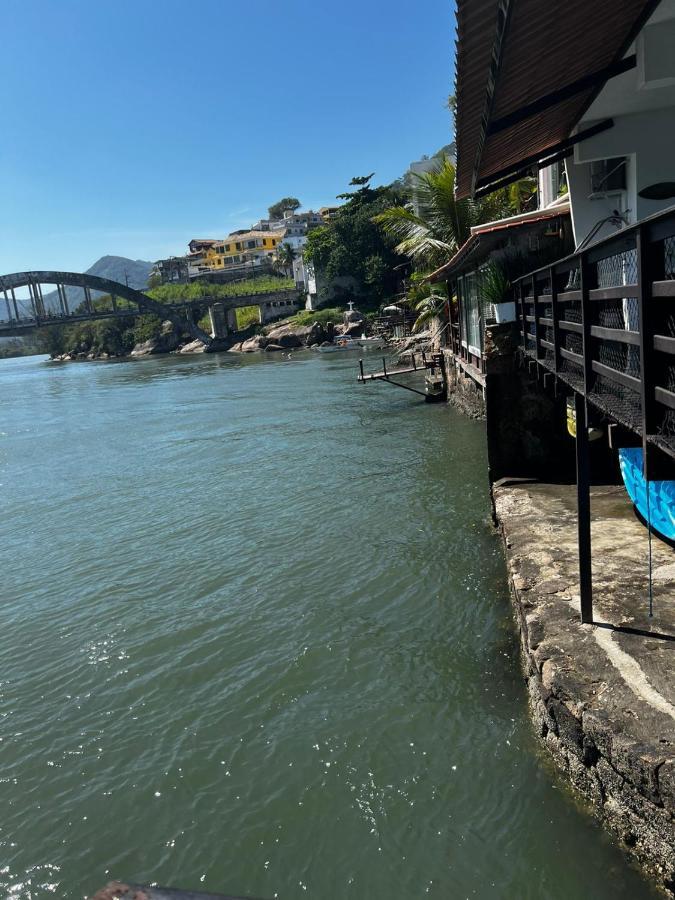 Casa Marambaia 3 *